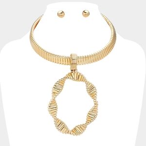 Gold Textured Metal Necklace Abstract Statement Jewelry Pendant Chain Set